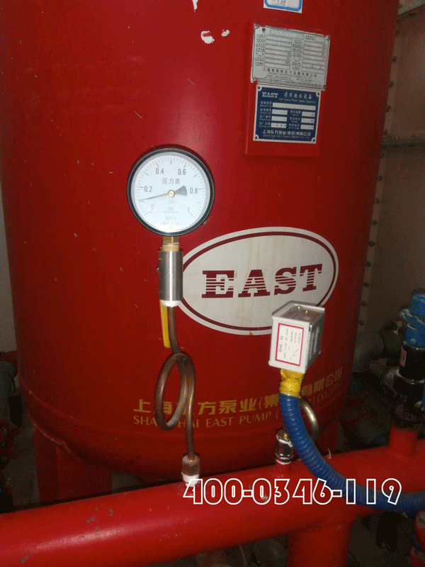 商場里安裝消防標(biāo)準(zhǔn)型自動(dòng)掃描射水高空水炮探測距離